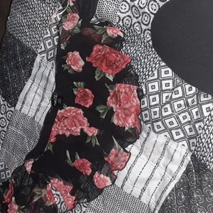 Rue 21 rose tube top Size:M
